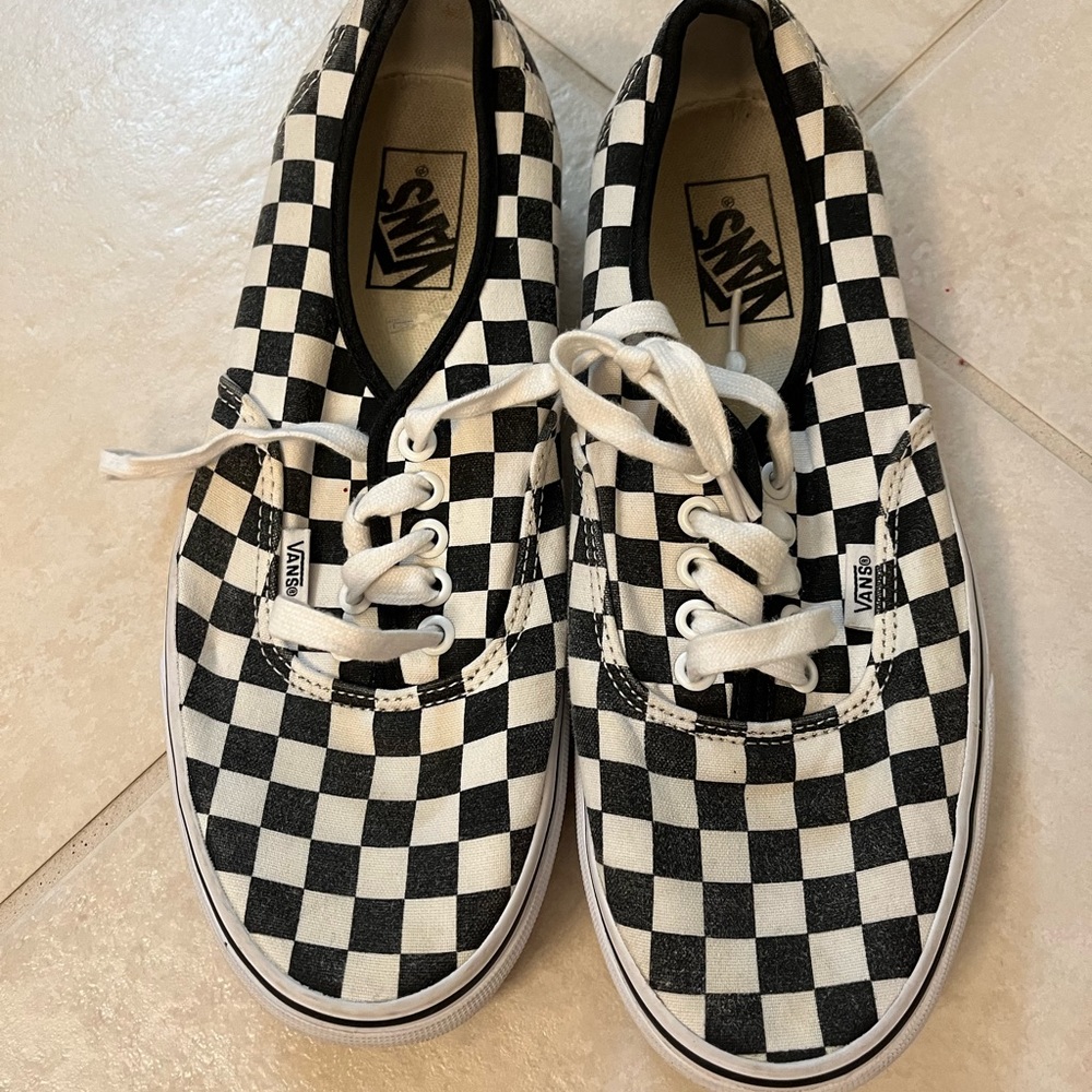 Vans checkerboard originals- black white. M8.5/w10